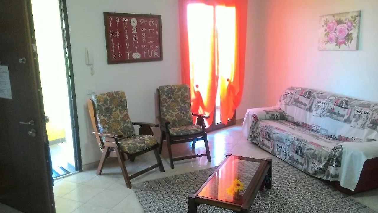 Semesterbostad La Casa Degli Ulivi Villa Càbras Italien